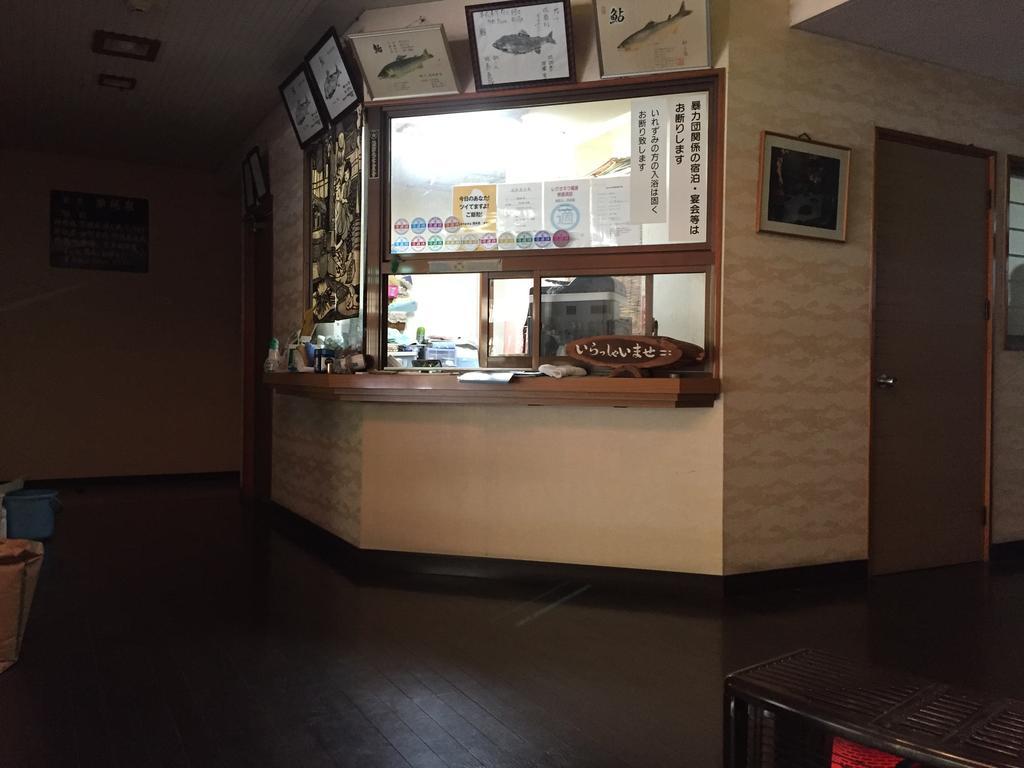Hotel Yusenkaku Jacuširo Exteriér fotografie