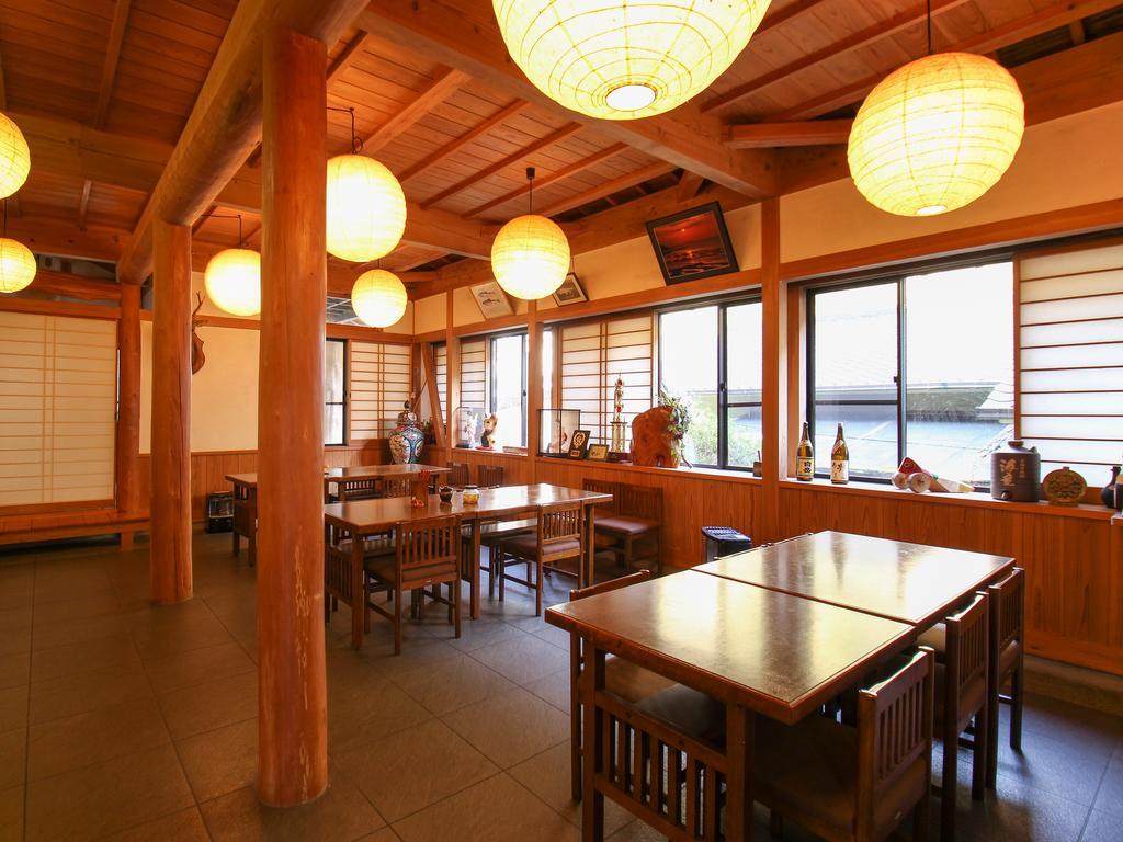 Hotel Yusenkaku Jacuširo Exteriér fotografie