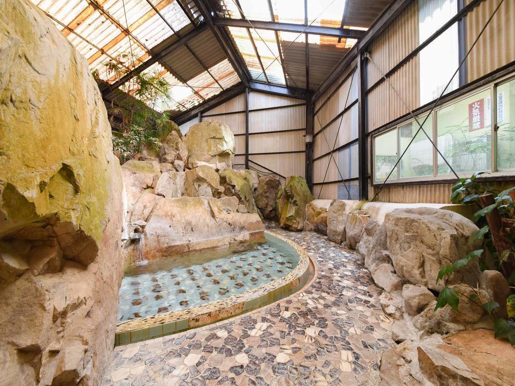 Hotel Yusenkaku Jacuširo Exteriér fotografie