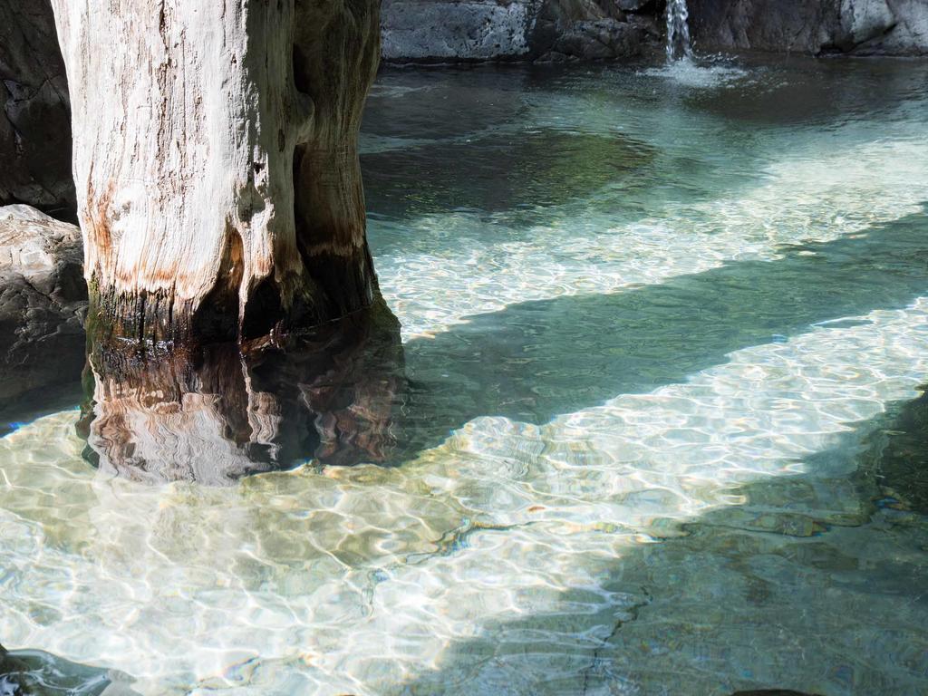 Hotel Yusenkaku Jacuširo Exteriér fotografie