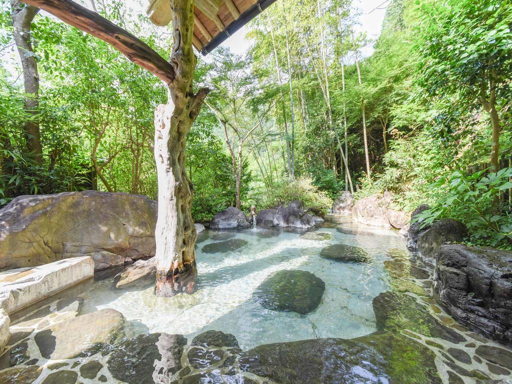 Hotel Yusenkaku Jacuširo Exteriér fotografie