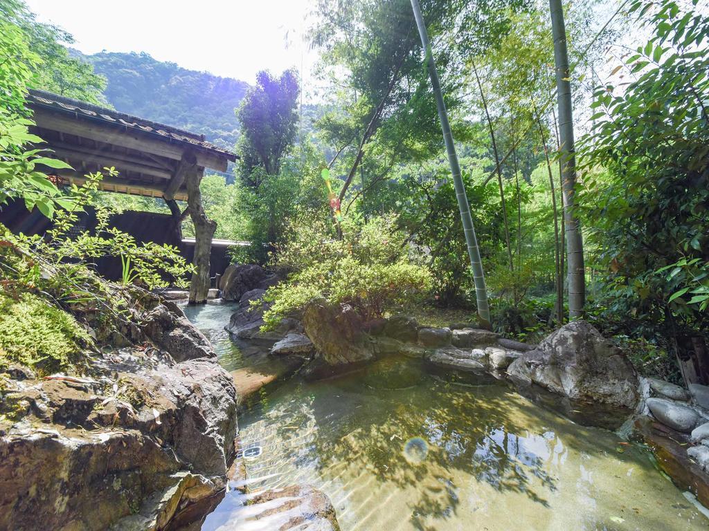 Hotel Yusenkaku Jacuširo Exteriér fotografie