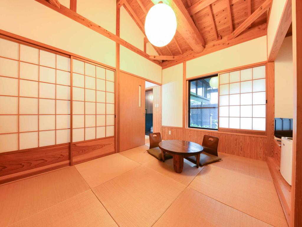 Hotel Yusenkaku Jacuširo Exteriér fotografie