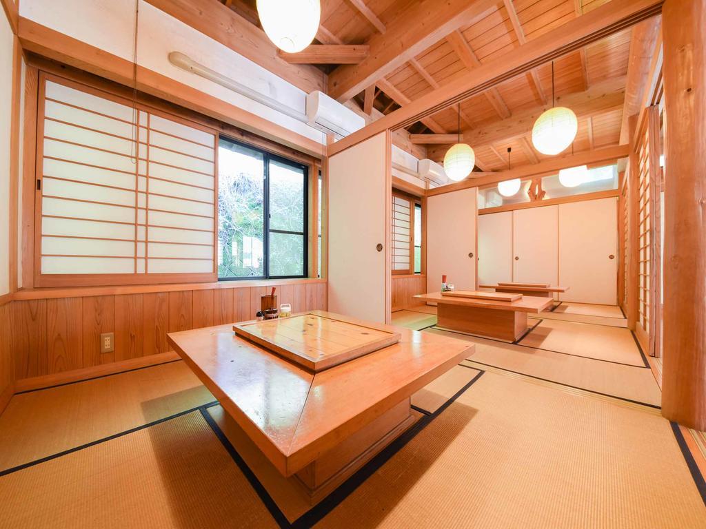 Hotel Yusenkaku Jacuširo Exteriér fotografie